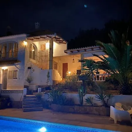 La Madrugada Villa *
